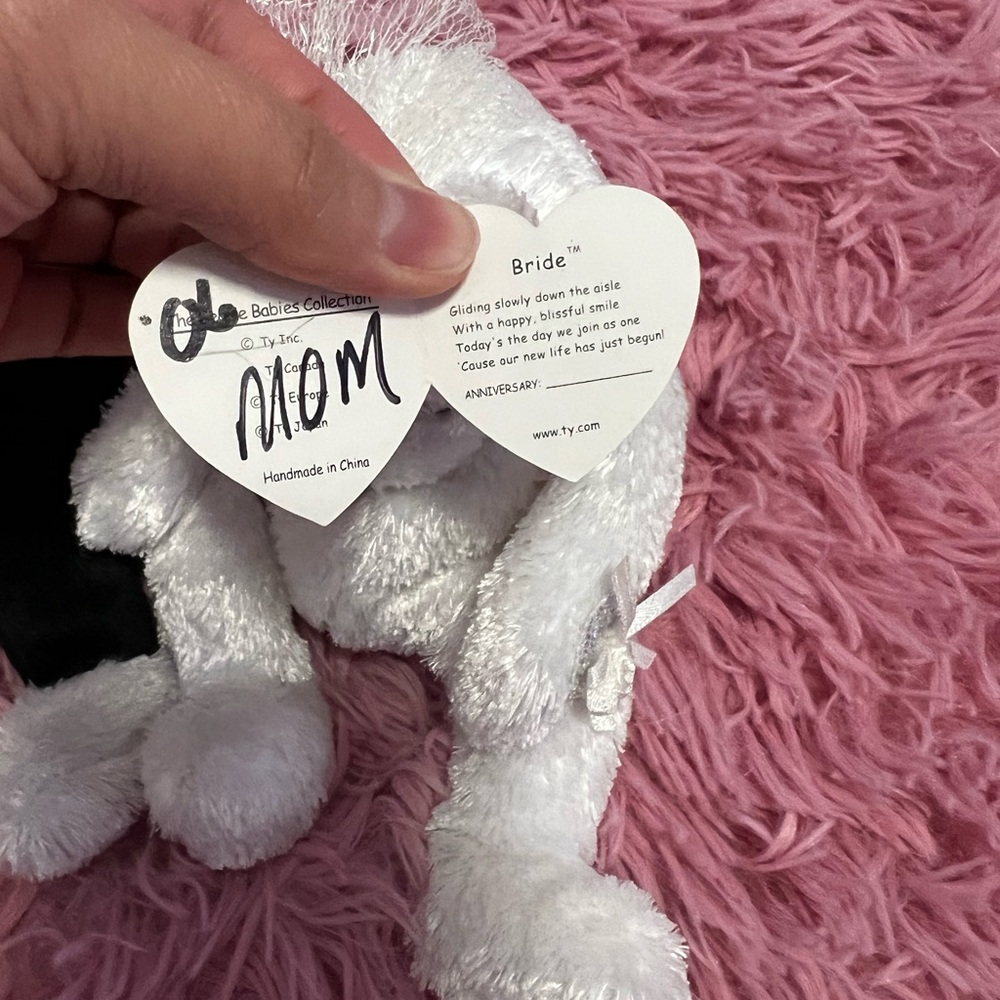 Gently used Bride and Groom Beanie Babies - Picture 9 of 9